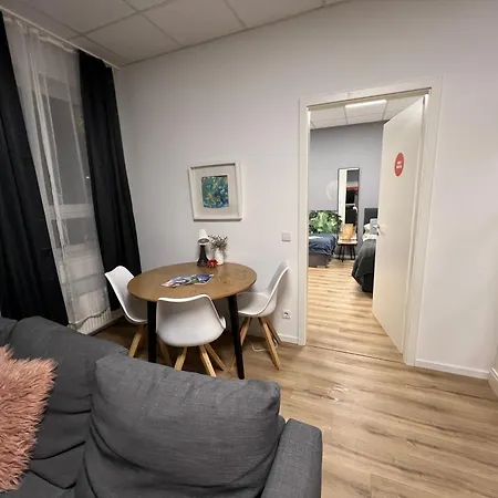 Neu Zentrum 아파트