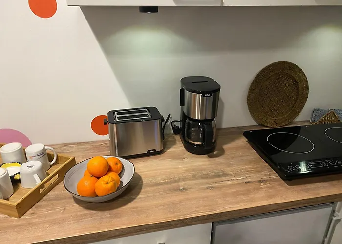 Neu Zentrum Apartment *